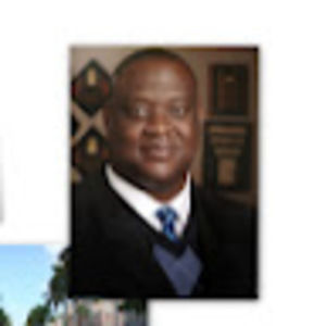 Meet your Posher, Dee